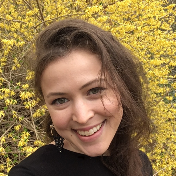 Meet your Posher, Amanda - Picture 1 of 1